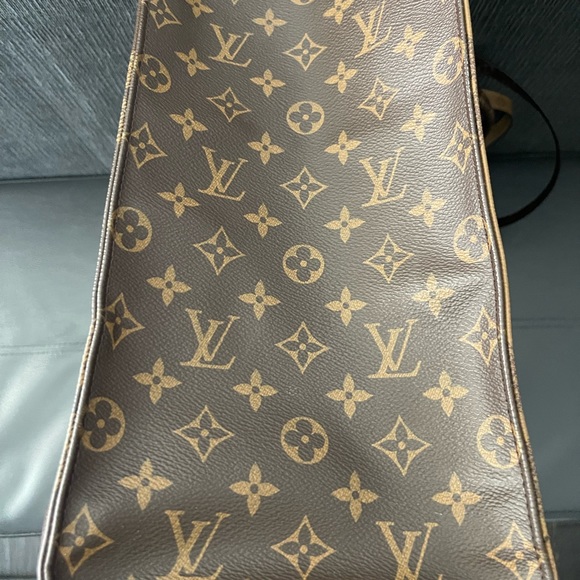 SOLD OTG GM Reverse Monogram - Picture 5 of 12